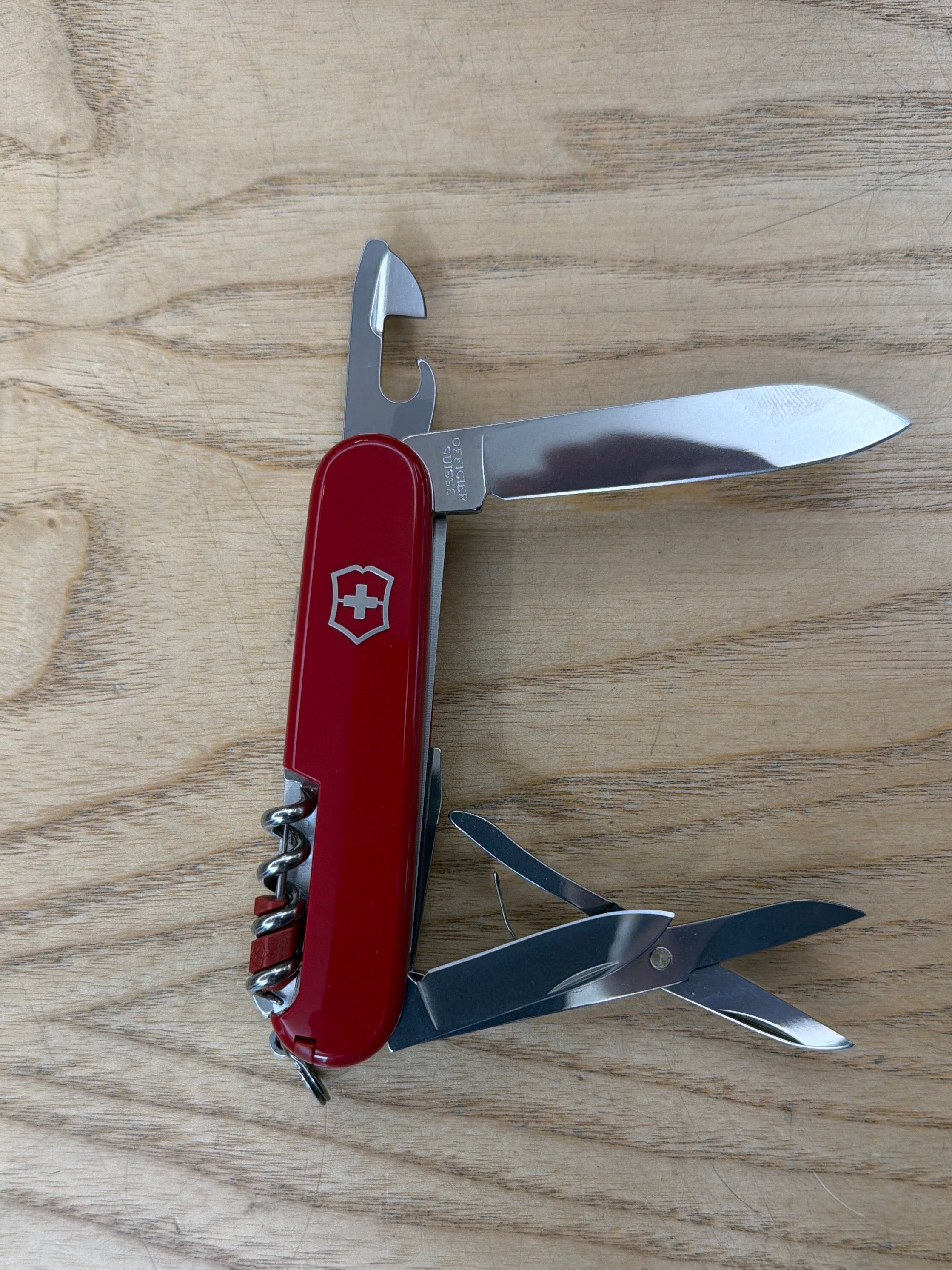Victorinox Huntsman – Year of the Horse 2026