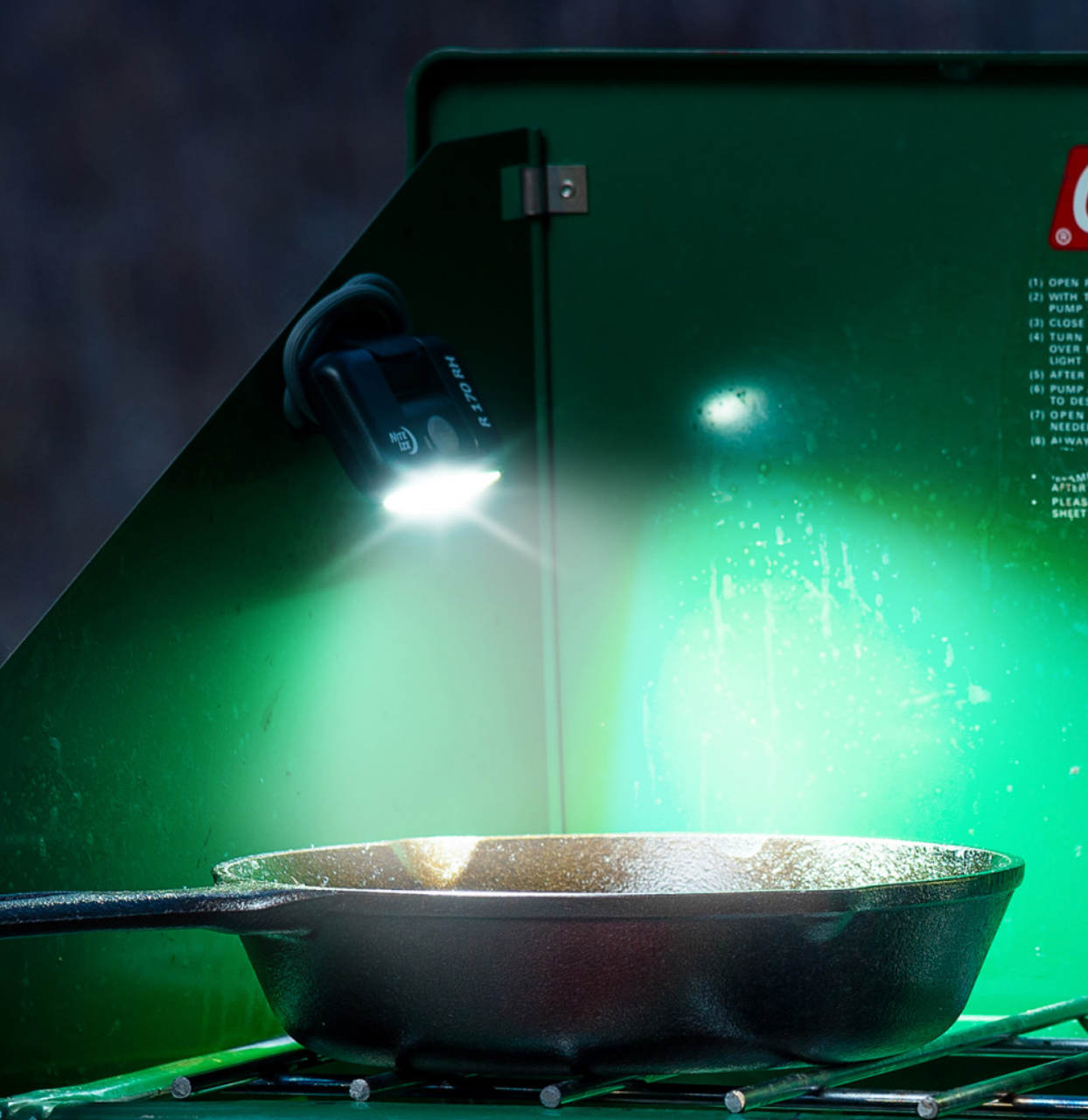 Nite Ize RADIANT 170 OPLADABLE TOOL LAMP ZWART