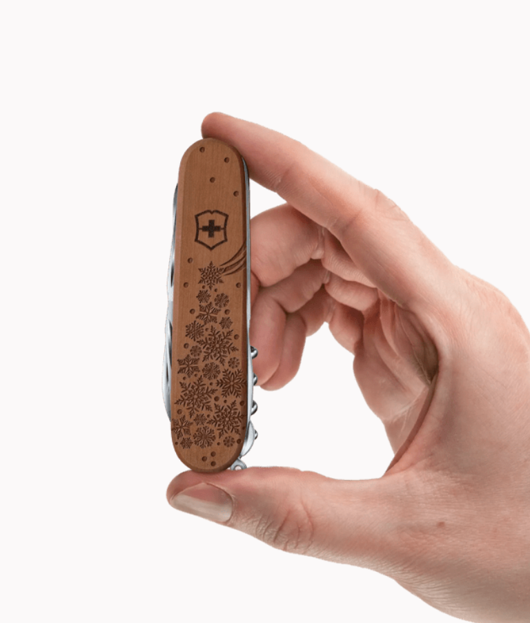 Victorinox CLIMBER WOOD, 91 MM, WINTER MAGIC LIMITED EDITION 2025