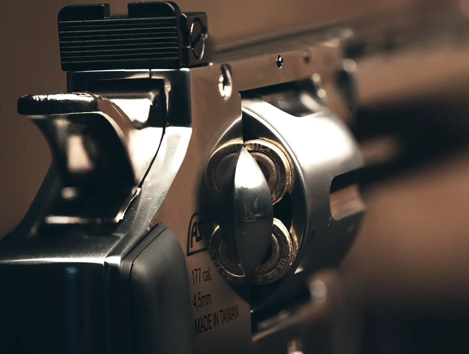 Dan Wesson, Airgun, Pellets, Silver, 6"