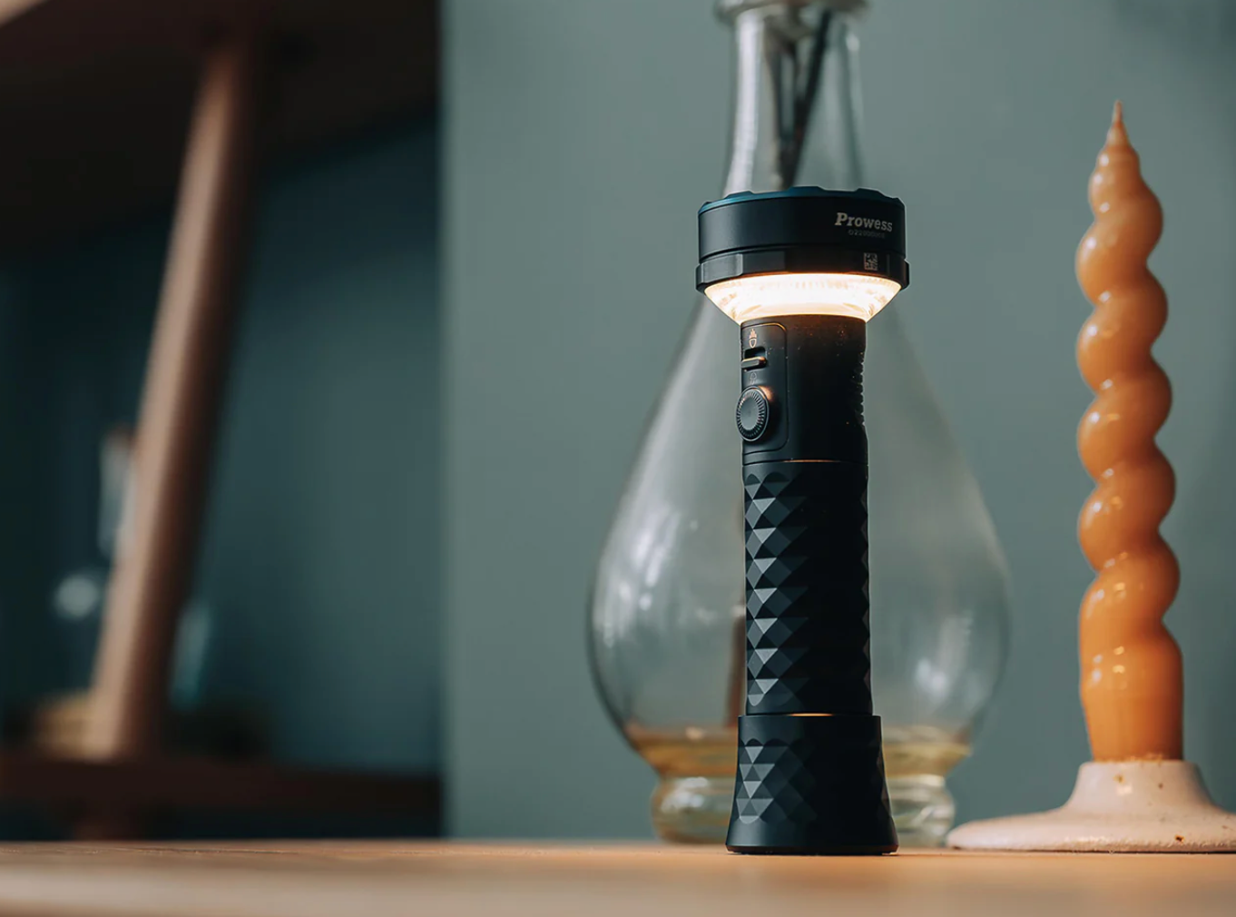 Olight Prowess Light