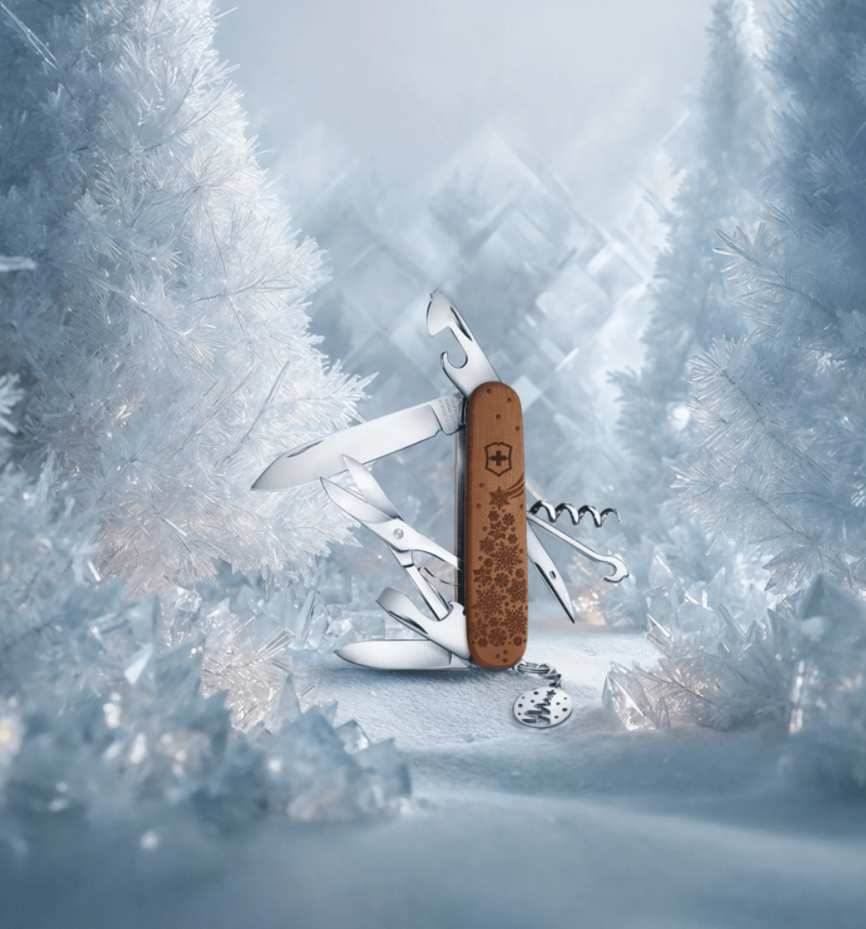 Victorinox CLIMBER WOOD, 91 MM, WINTER MAGIC LIMITED EDITION 2025
