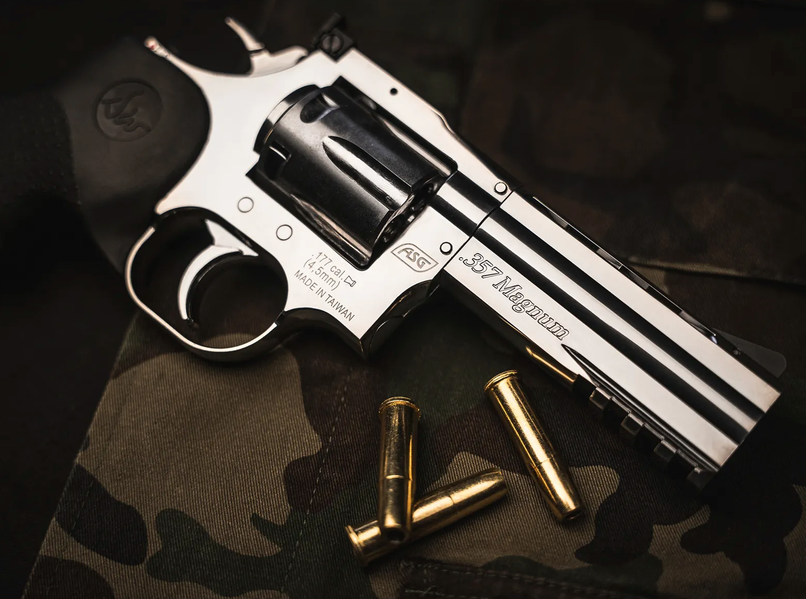 Dan Wesson 715, Airgun, Pellets, Silver, 4"