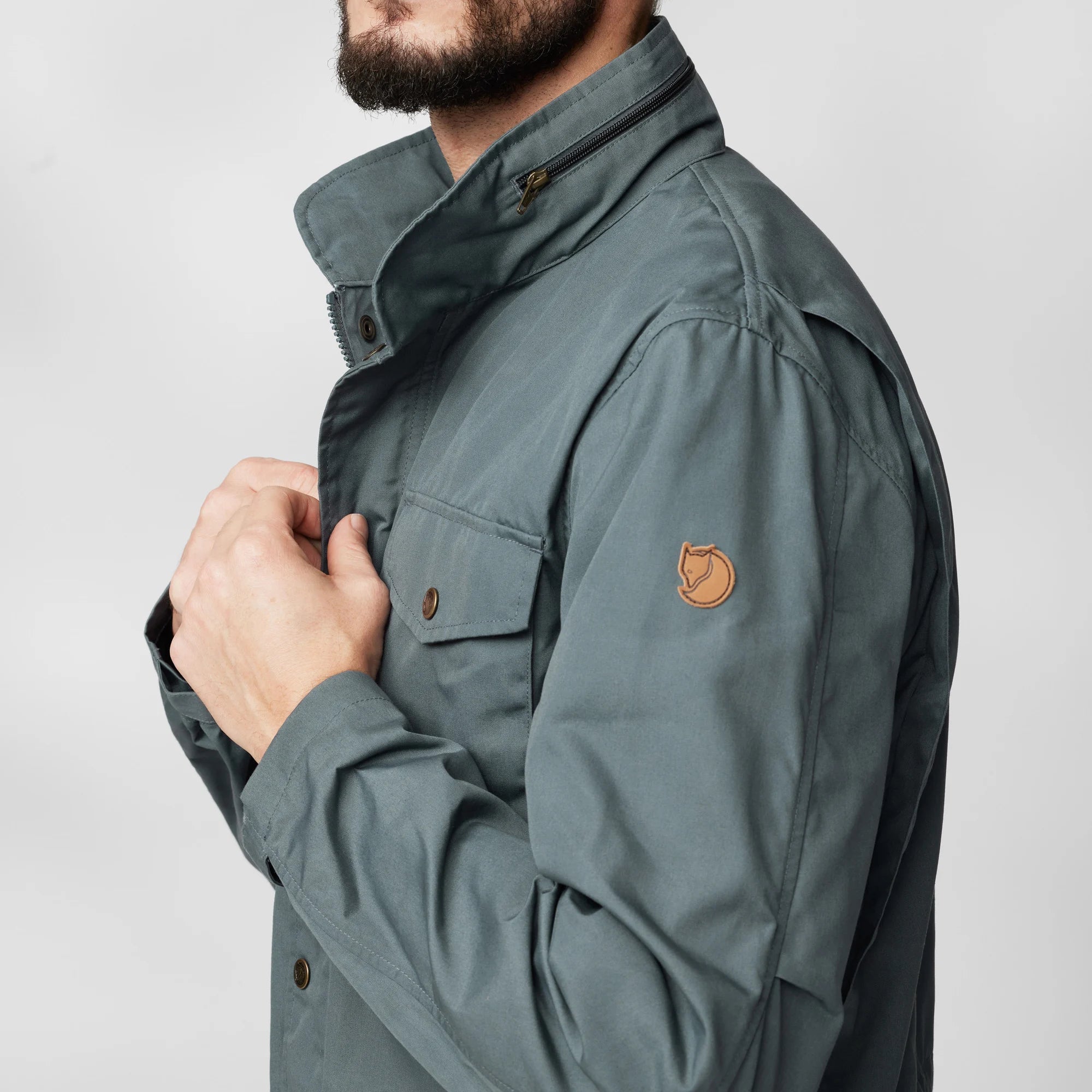 Fjallraven Raven Jacket M